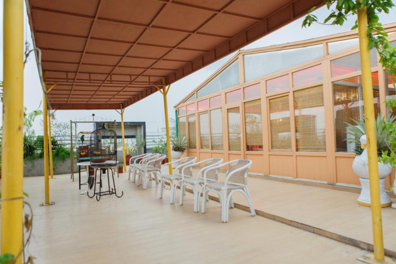 Esquire Hotels & Apartments Rawalpindi Exterior photo